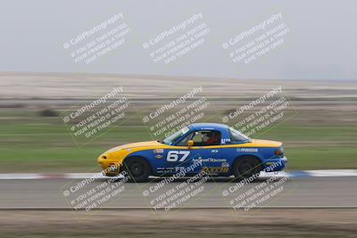 media/Jan-15-2022-CalClub SCCA (Sat) [[776520feee]]/Group 6/Qualifying (Sweeper)/